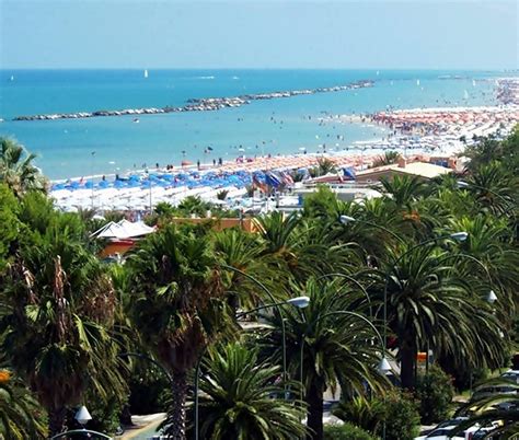 escort san benedetto del tronto|Escort a San Benedetto del Tronto